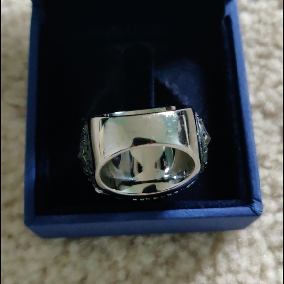Swarovski Star ring size 7 (55) - Picture 5 of 5